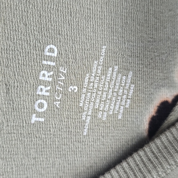 Torrid Classic Fit Active sweatshirt- Terry Stripe Tie-Dye Sage Green 3x - Picture 9 of 10